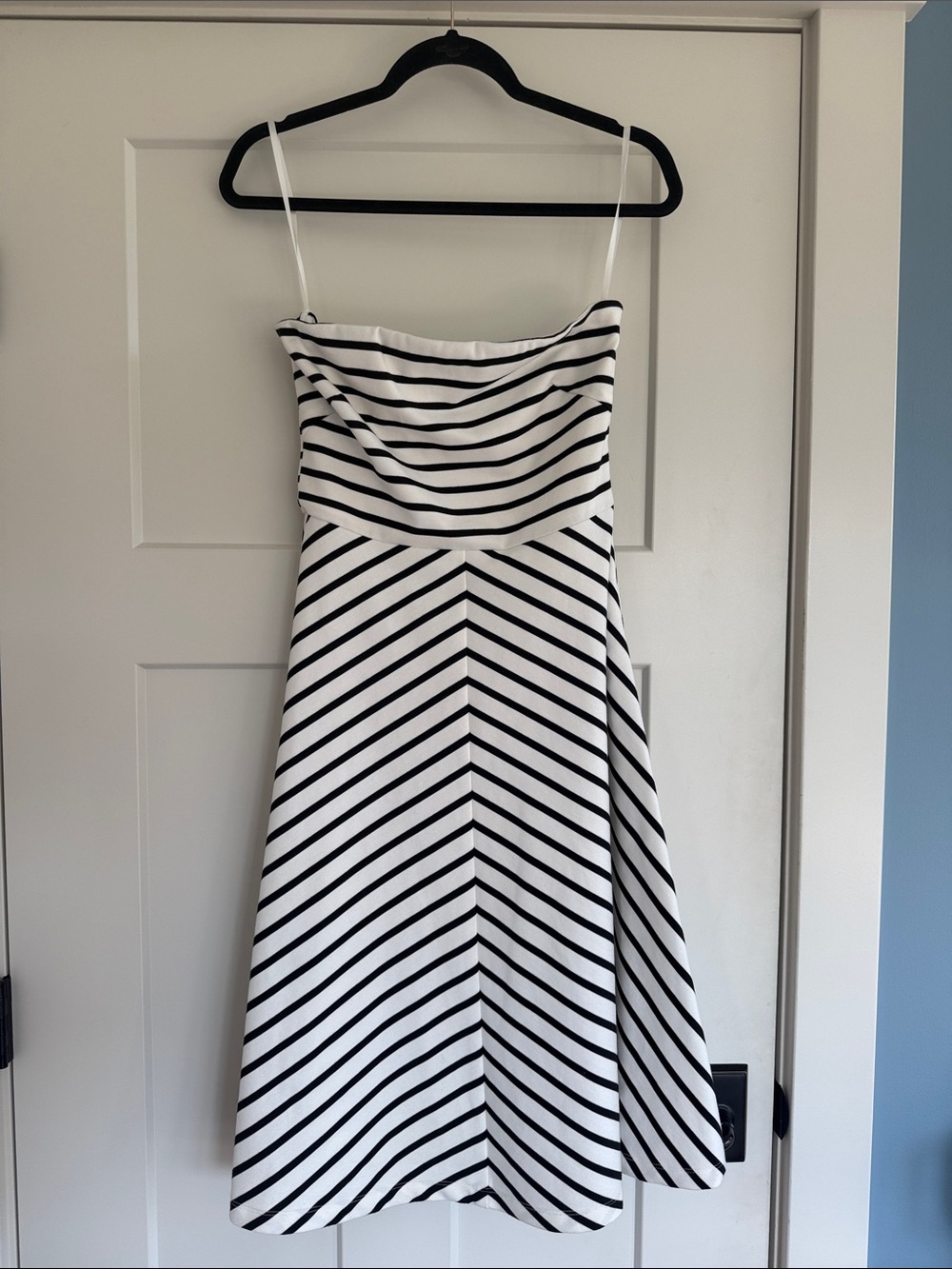 The Limited White and Black Striped  Strapless  A-line Midi Dress M